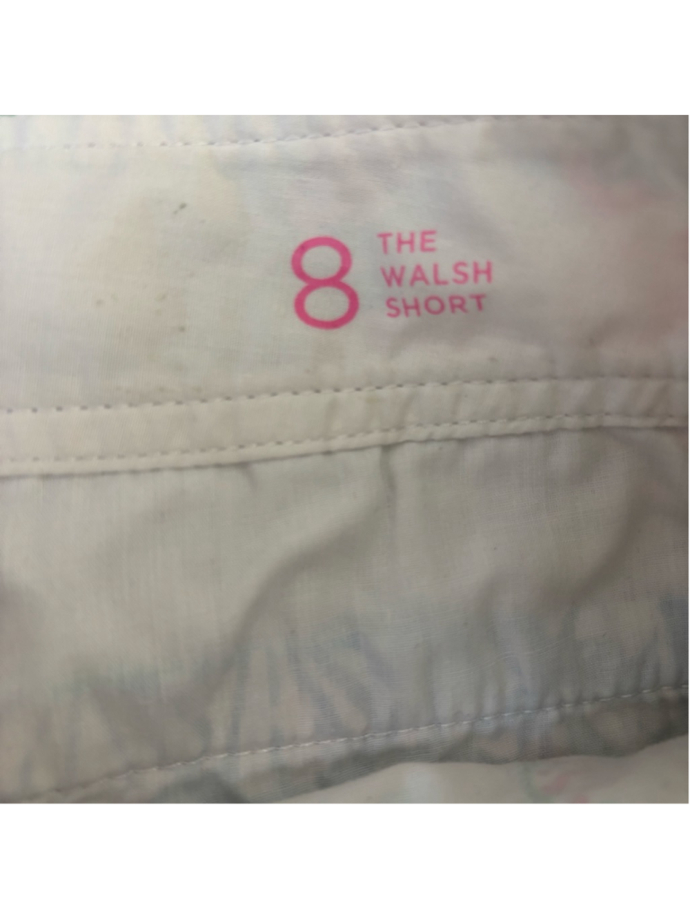 EUC Lilly Pulitzer 2014 The Walsh Short Oysterville Patch | Size 8 - Picture 6 of 7